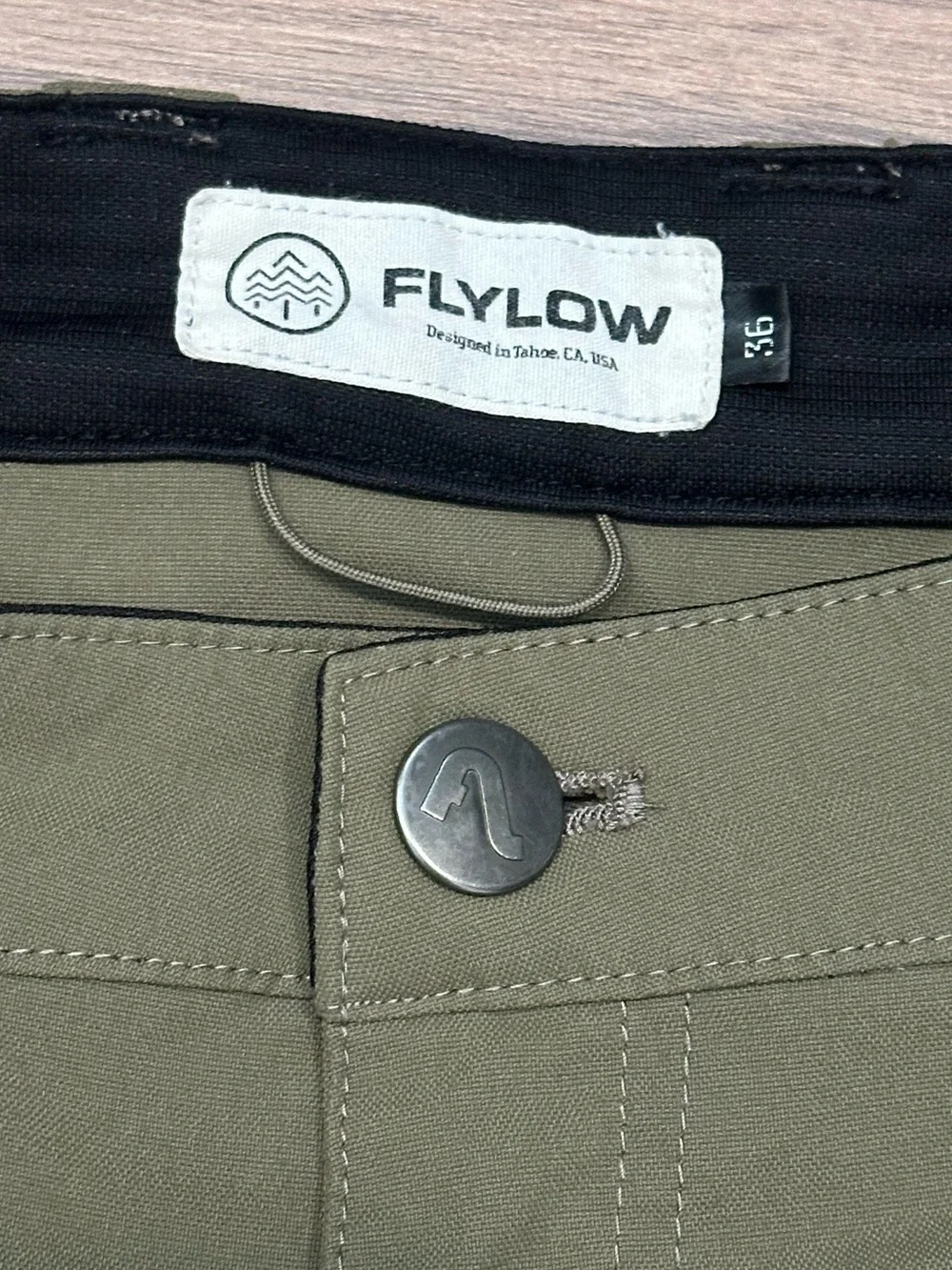 Flylow Hot Tub Shorts in Green Size 36